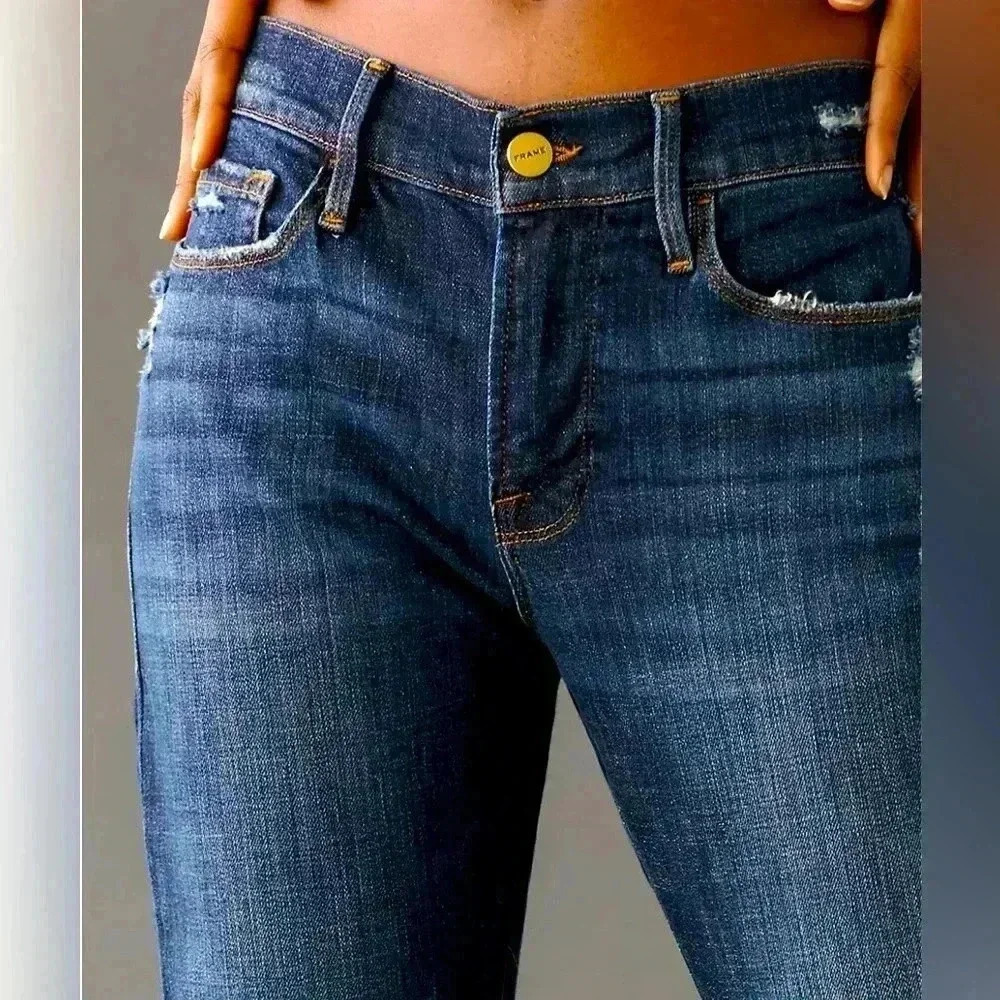 - Frame jeans Le Carçon Crop by Anthropologie - $220 - Picture 2 of 15